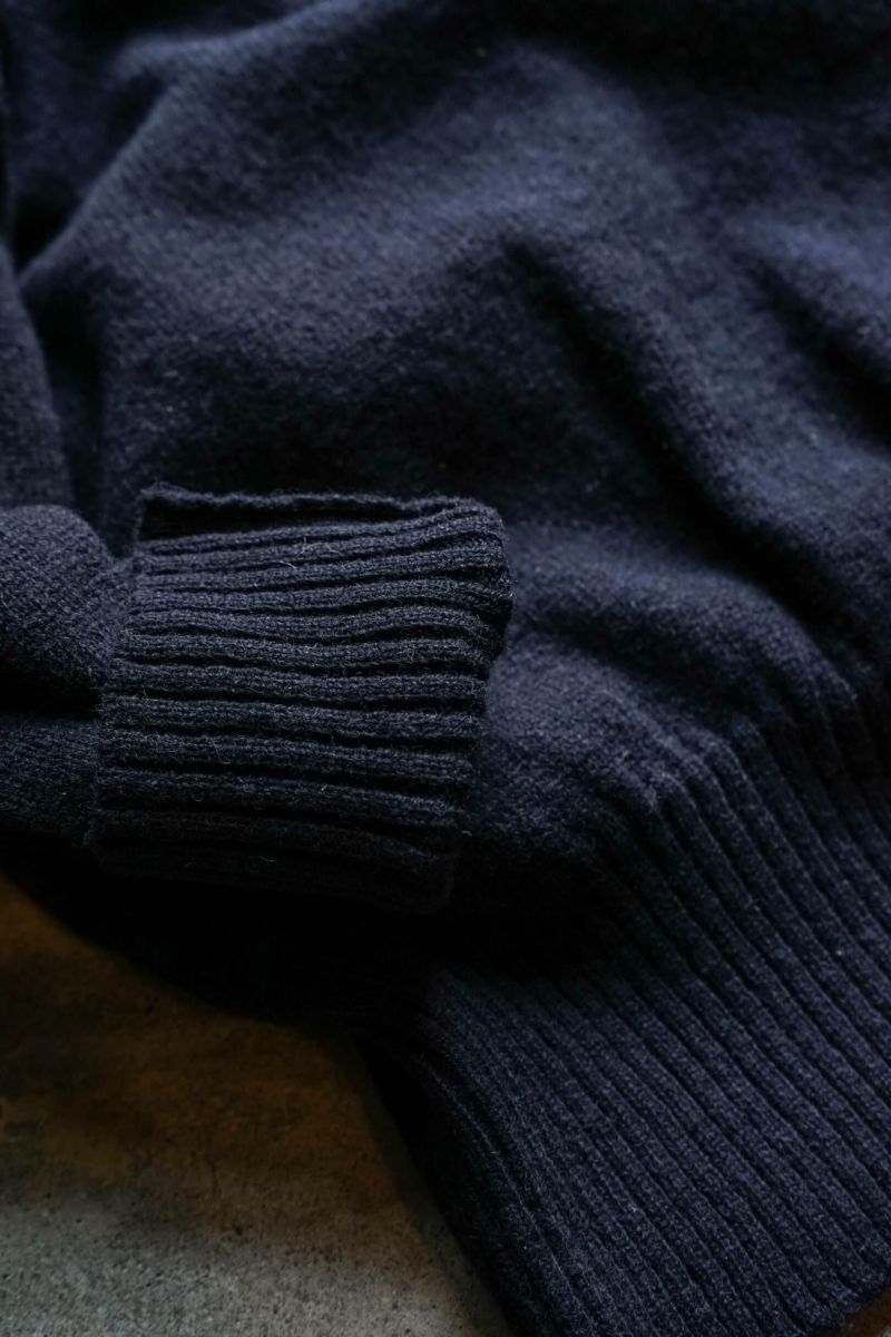 GOB SWEATER | ARCH ONLINE SHOP