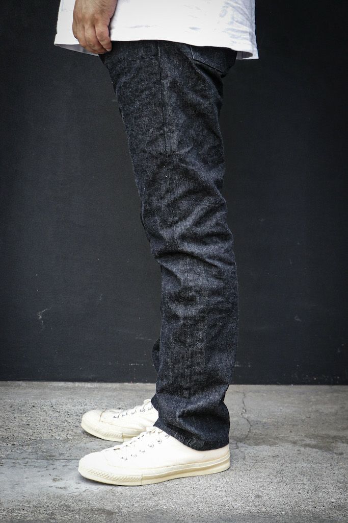 66 BLACK | ARCH ONLINE SHOP