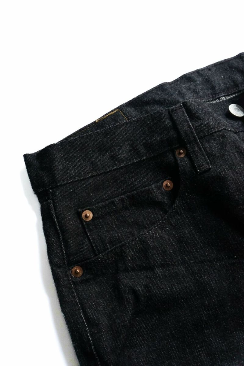 66 BLACK | ARCH ONLINE SHOP