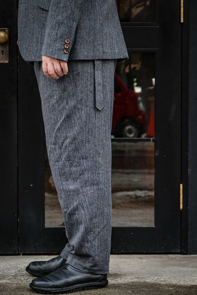GREY HEAVY LINEN TROUSERS WITH BELT | ARCH ONLINE SHOP