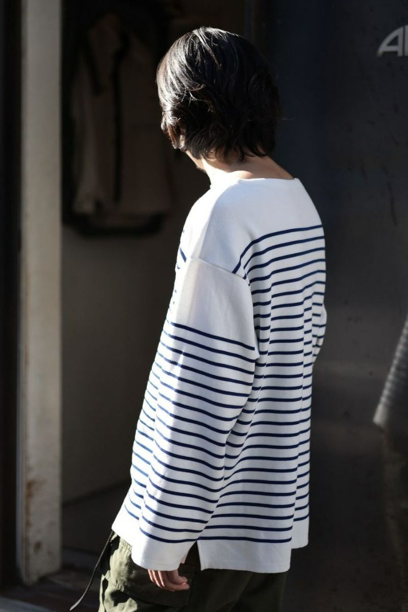 outil tricot nay新品未使用未試着インディゴボーダー長袖T outil tricot nay新品未使用未試着インディゴボーダー長袖T outil