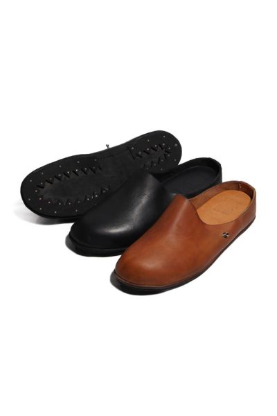 × GUIDI CLOGS