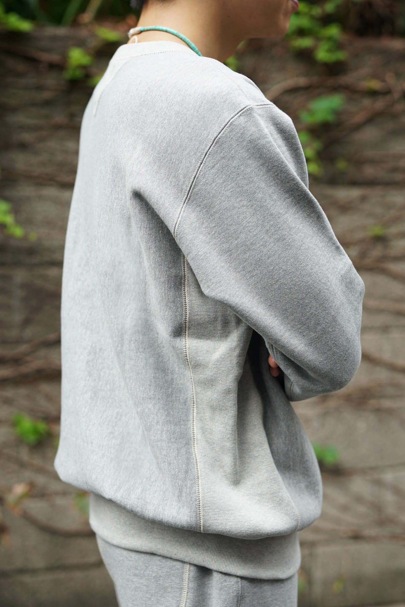 両Vトレーナー V SWEATER（GRAY） | ARCH ONLINE SHOP